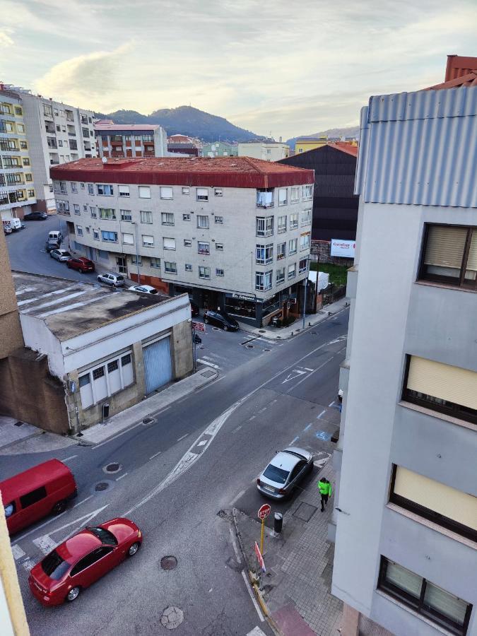 Piso En Avenida De Bueu Cangas Exterior foto